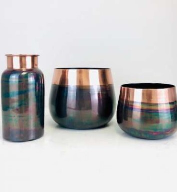 Metal Magnolia Leaf Wreath